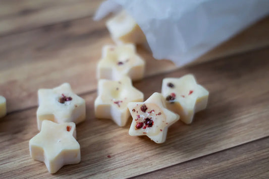 Baked Apple and Cinnamon Hand Poured Wax Melts
