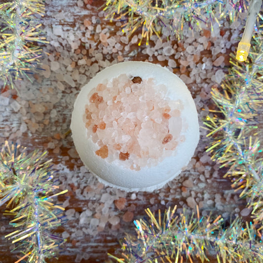 Frost Fairy Luxury Foaming Bath Bomb